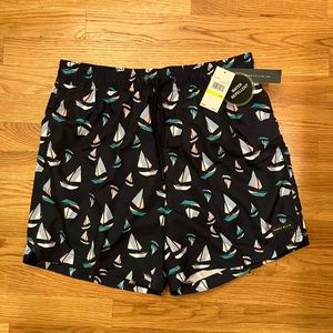 NWT Perry Ellis Blue and White Swim Trunks for Stylish Beach Days